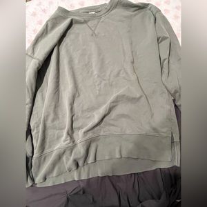aerie crewneck sweater